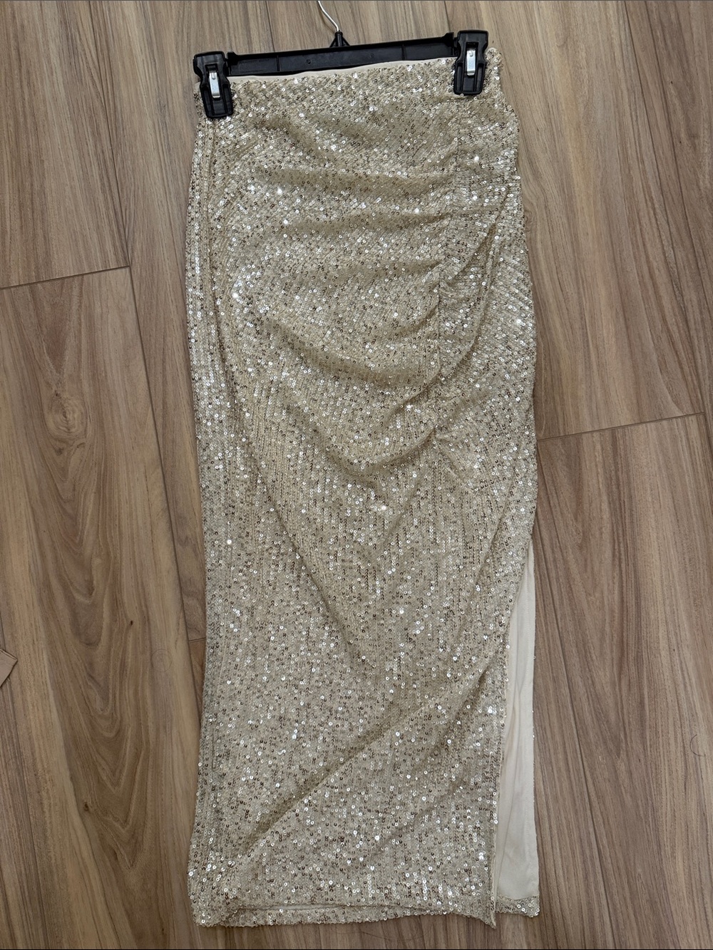 Long skirt